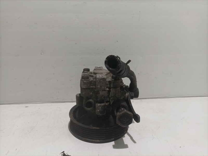Recambio de bomba direccion para hyundai santa fe crdi referencia OEM IAM 5710026300  