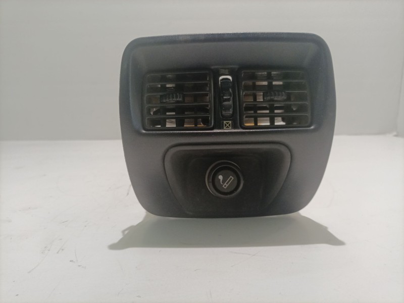 Recambio de aireador calefaccion para lexus gs 300 jzs147 referencia OEM IAM 5884430070  