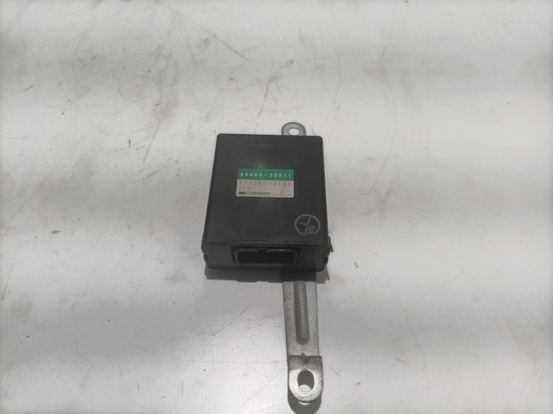 Recambio de modulo electronico para lexus gs 300 jzs147 referencia OEM IAM 88650-30811  2772000150