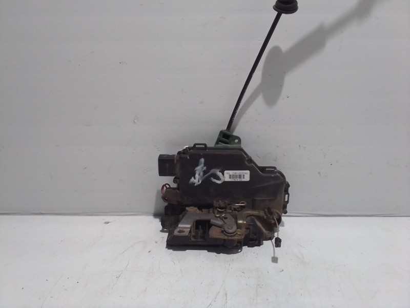 Recambio de cerradura puerta delantera izquierda para seat leon (1m1) 1.9 tdi referencia OEM IAM 117674103  