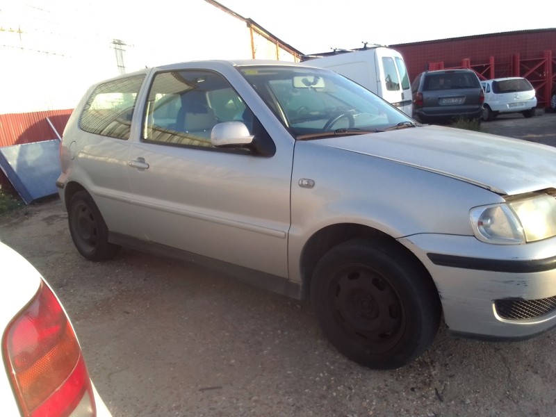 volkswagen polo berlina (6n2) del año 1999