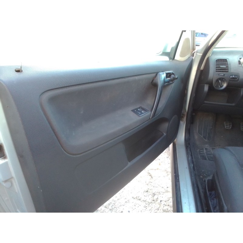 volkswagen polo berlina (6n2) del año 1999