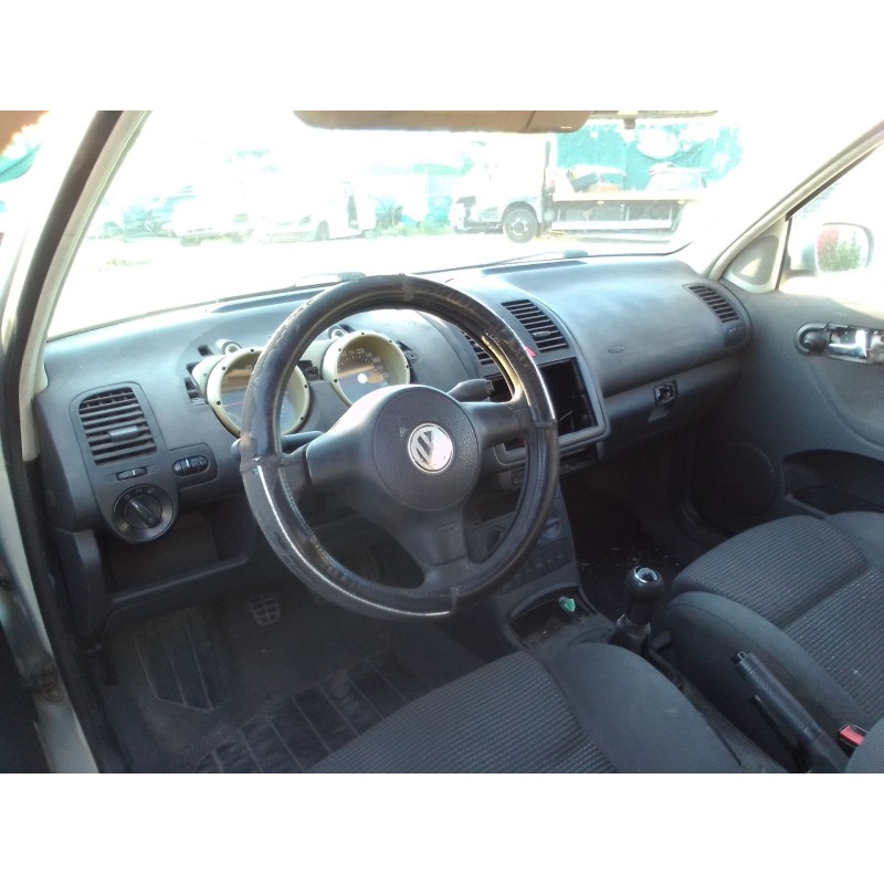 volkswagen polo berlina (6n2) del año 1999