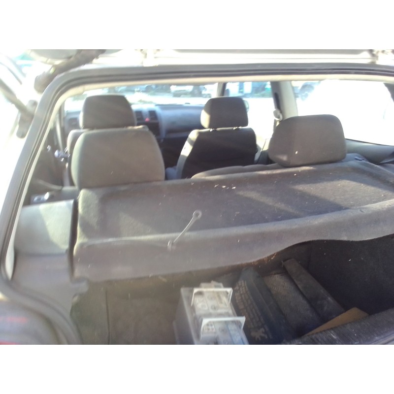 volkswagen polo berlina (6n2) del año 1999