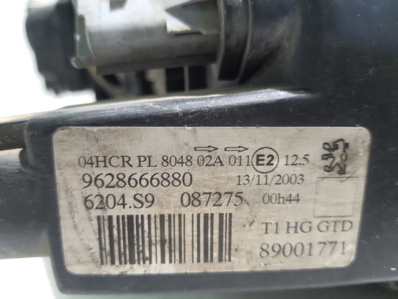 Recambio de faro izquierdo para peugeot 206 berlina referencia OEM IAM 9628666880  
