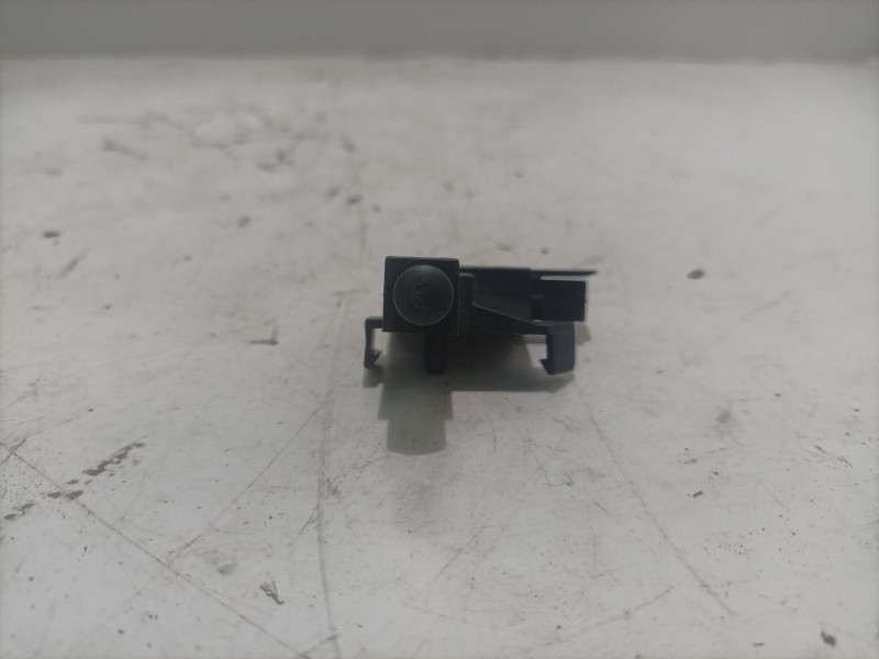 Recambio de interruptor para volkswagen new beetle (9c1/1c1) referencia OEM IAM 1J0947561  