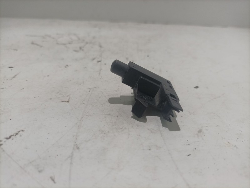 Recambio de interruptor para volkswagen new beetle (9c1/1c1) referencia OEM IAM 1J0947561  