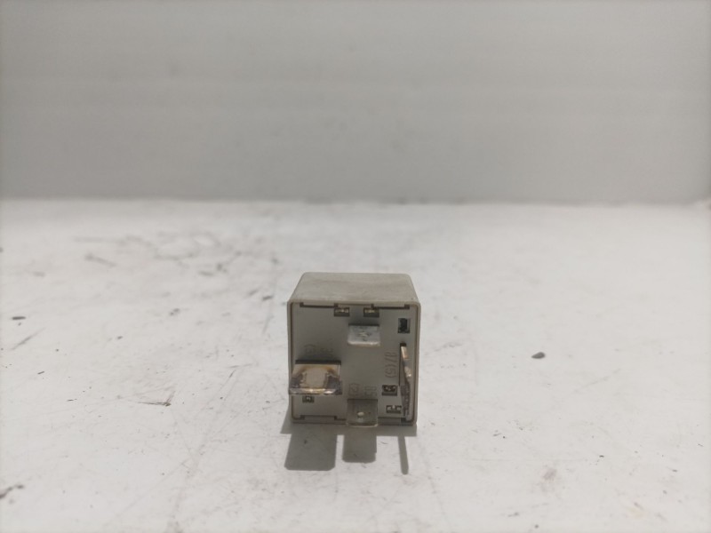 Recambio de rele para volkswagen new beetle (9c1/1c1) referencia OEM IAM 7M0951253A  