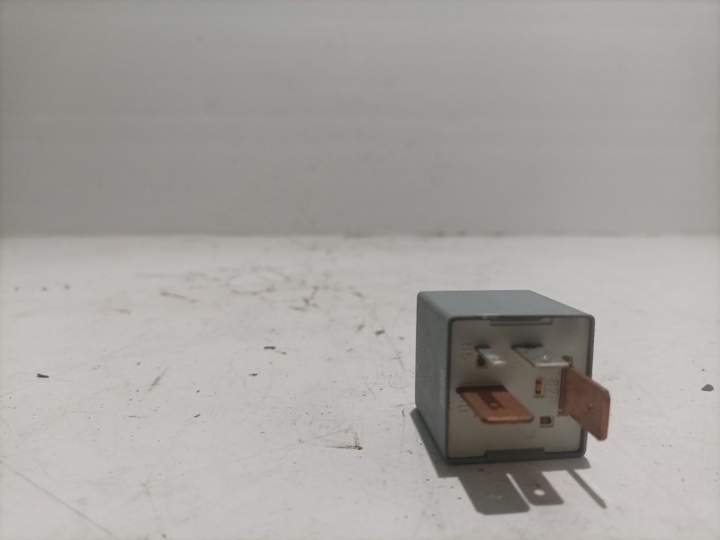 Recambio de rele para volkswagen new beetle (9c1/1c1) referencia OEM IAM 357911253  