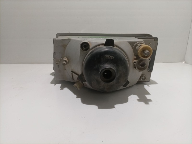 Recambio de faro derecho para fiat croma 182 referencia OEM IAM 1537084  