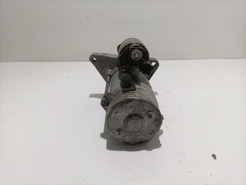 Recambio de motor de arranque para toyota auris 1.4 turbodiesel cat referencia OEM IAM 281000N050  