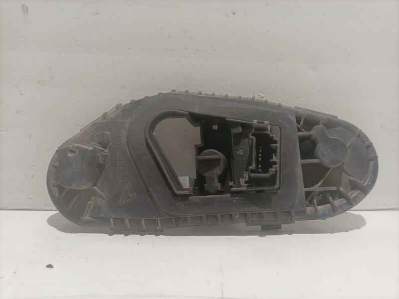 Recambio de portalamparas para toyota aygo (kgb/wnb) referencia OEM IAM 815550H020  