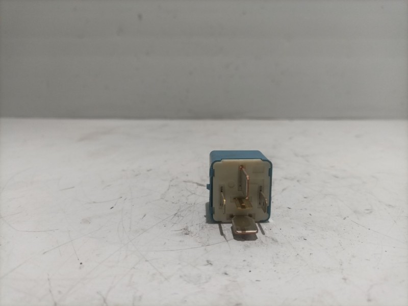 Recambio de rele para toyota aygo (kgb/wnb) referencia OEM IAM 9008087031 AH1567002910 DENSO