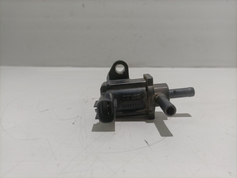 Recambio de valvula aire adicional para toyota aygo (kgb/wnb) referencia OEM IAM 90910WC001 HU1362003090 