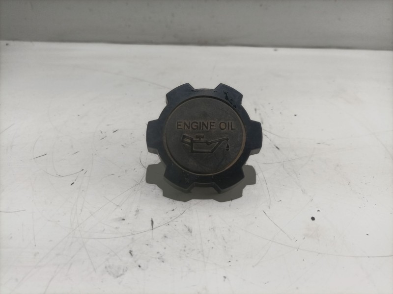 Recambio de tapon de aceite para toyota aygo (kgb/wnb) referencia OEM IAM 1218055010  