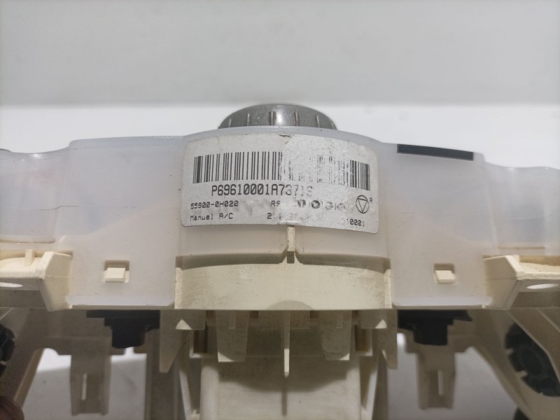 Recambio de mando calefaccion / aire acondicionado para toyota aygo (kgb/wnb) referencia OEM IAM 559000H020 P69610001A7371S 