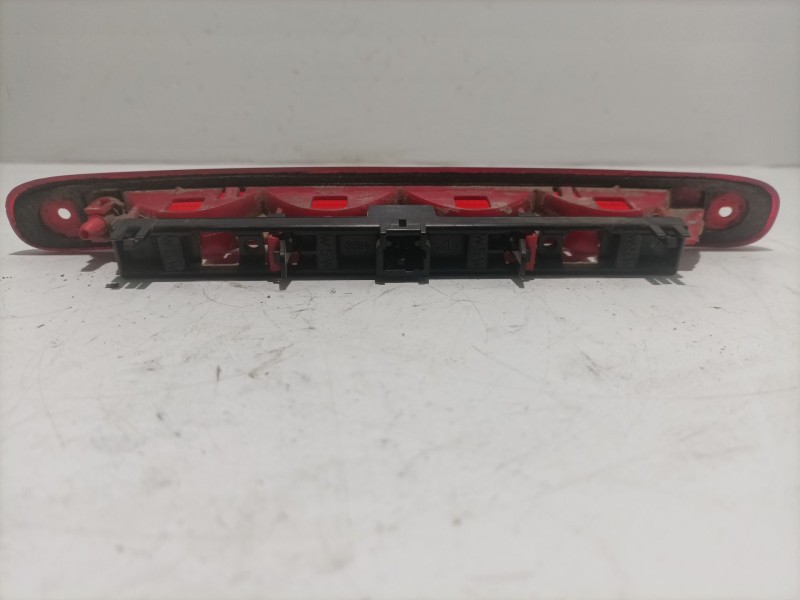 Recambio de luz central de freno para toyota aygo (kgb/wnb) referencia OEM IAM 815700H010 230407B 