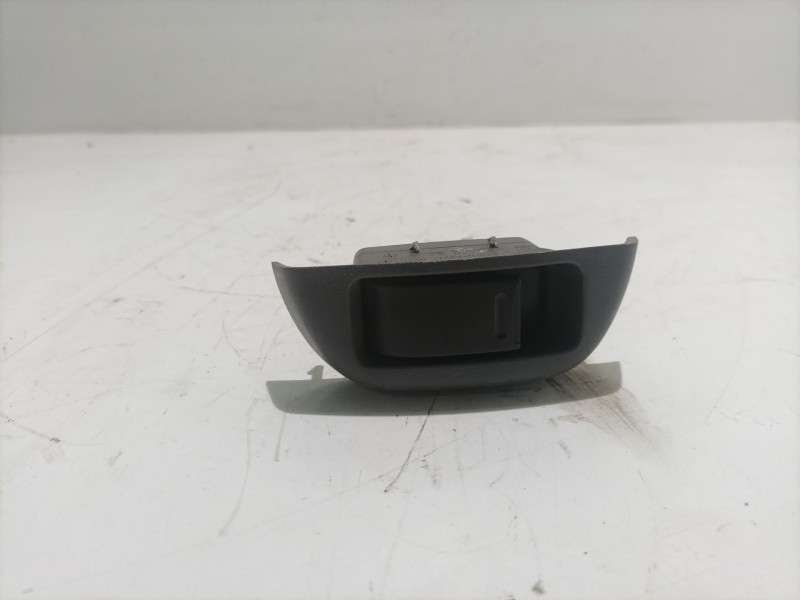 Recambio de mando elevalunas delantero izquierdo para toyota aygo (kgb/wnb) referencia OEM IAM 848100H010  