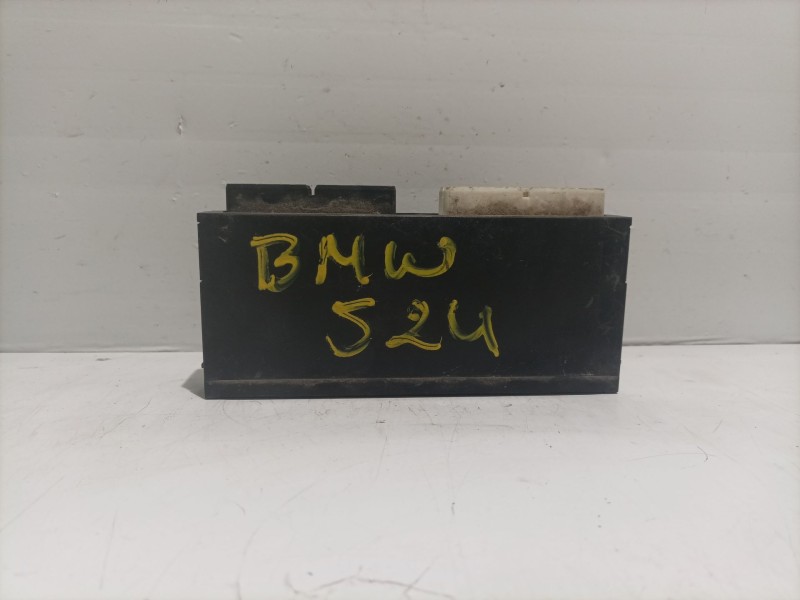 Recambio de modulo electronico para bmw serie 5 berlina (e34) referencia OEM IAM 61351379 61351379741 