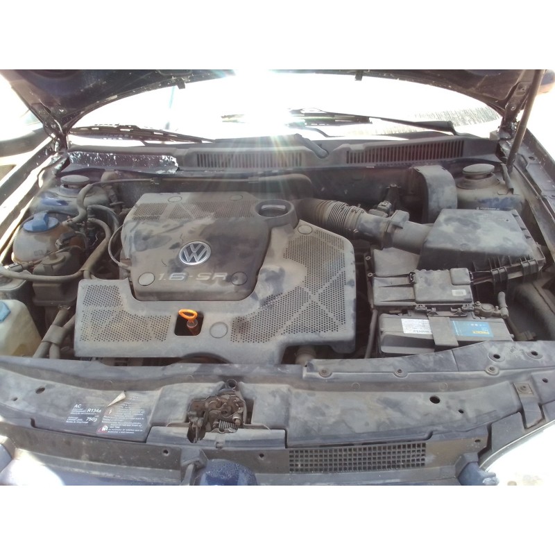 volkswagen golf iv berlina (1j1) del año 2000