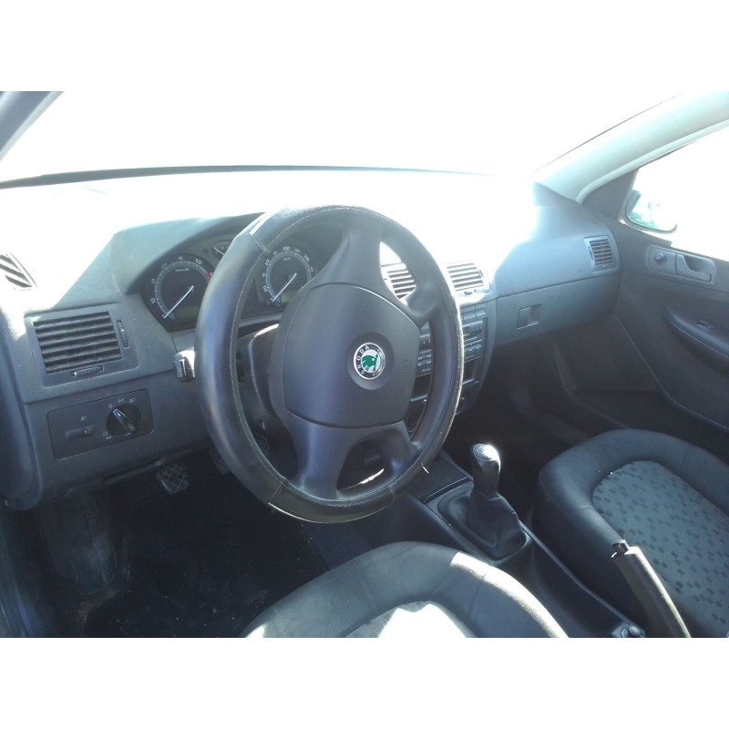 skoda fabia (6y2/6y3) del año 2000