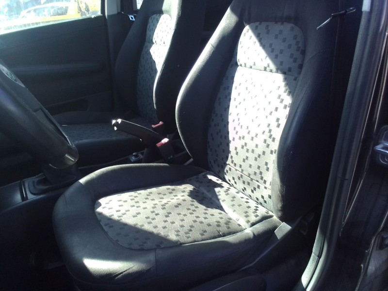 skoda fabia (6y2/6y3) del año 2000