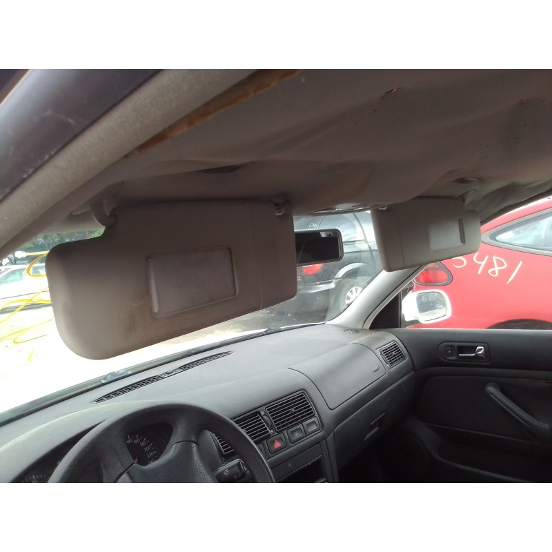 volkswagen golf iv berlina (1j1) del año 2003