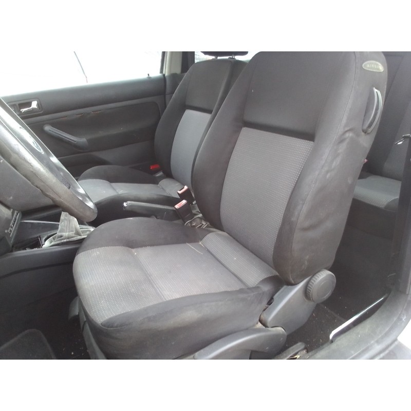 volkswagen golf iv berlina (1j1) del año 2003