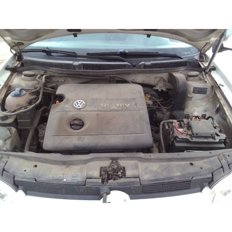 volkswagen golf iv berlina (1j1) del año 2003