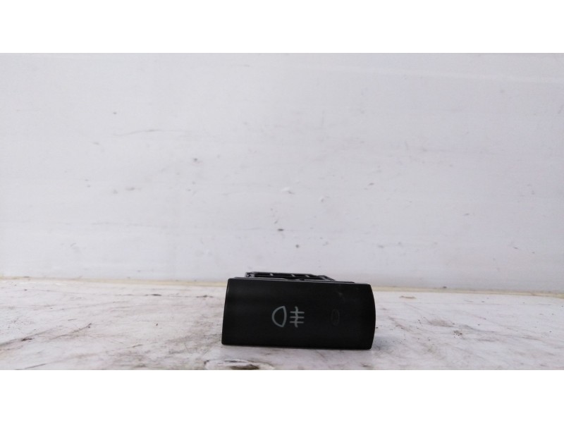 Recambio de pulsador antinieblas para kia picanto 1.0 cat referencia OEM IAM   