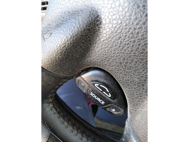 Recambio de mando control radio para nissan x-trail (t30) 2.2 16v turbodiesel cat referencia OEM IAM   
