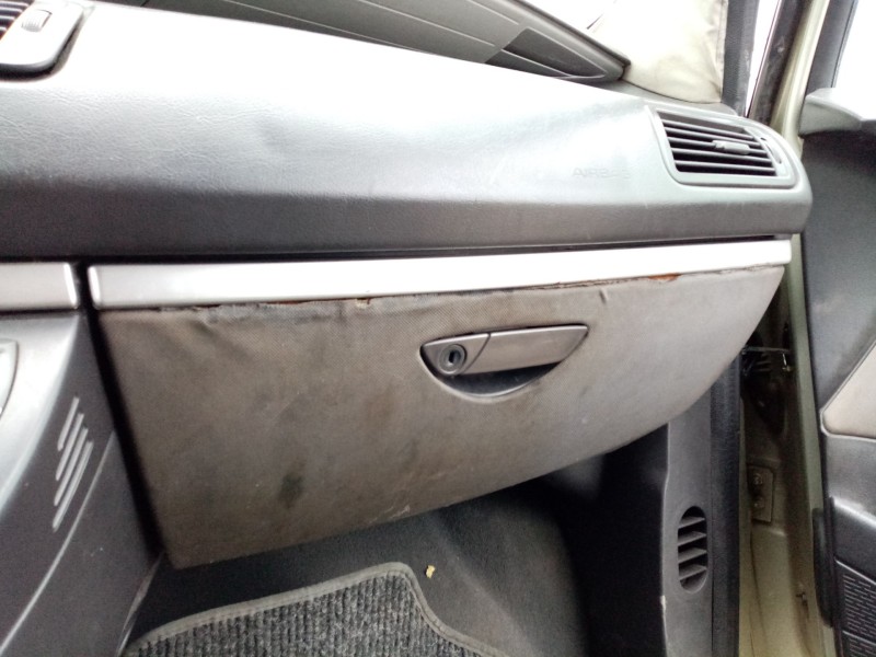 Recambio de guantera para peugeot 807 2.2 hdi fap cat (4hw) referencia OEM IAM 8214YR  