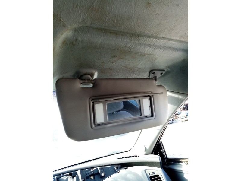 Recambio de parasol derecho para nissan primera berlina (p12) referencia OEM IAM   