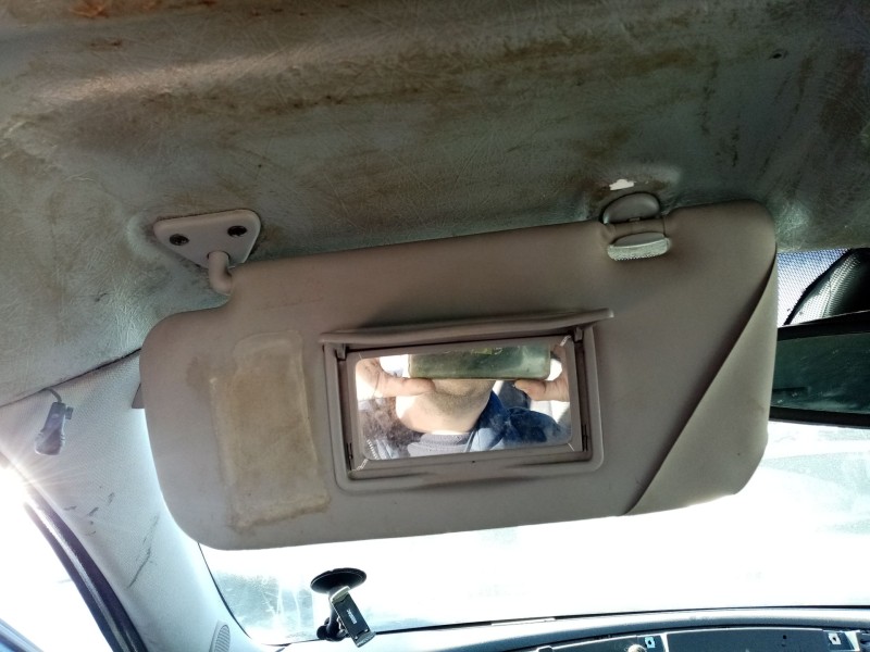 Recambio de parasol izquierdo para nissan primera berlina (p12) referencia OEM IAM   