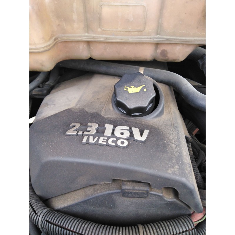 Recambio de tapa motor para iveco daily 35c 14 g 3450 torsion natural power referencia OEM IAM   