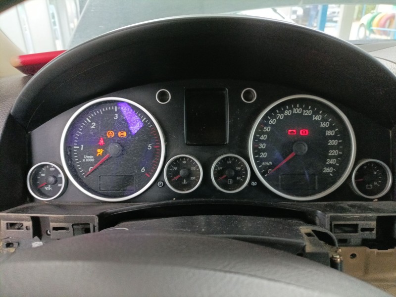 Recambio de cuadro instrumentos para volkswagen touareg (7la) referencia OEM IAM 0263654516 7393000087 