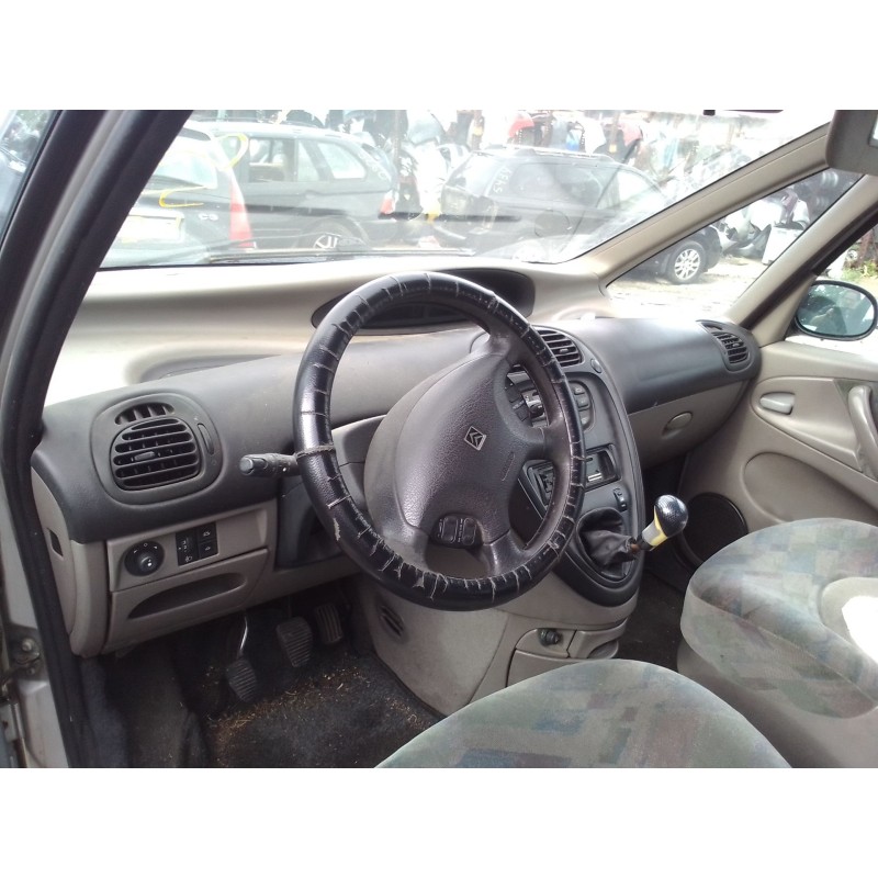 citroën xsara picasso del año 2001