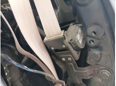 Recambio de cinturon seguridad trasero derecho para kia carnival referencia OEM IAM 898204D130  