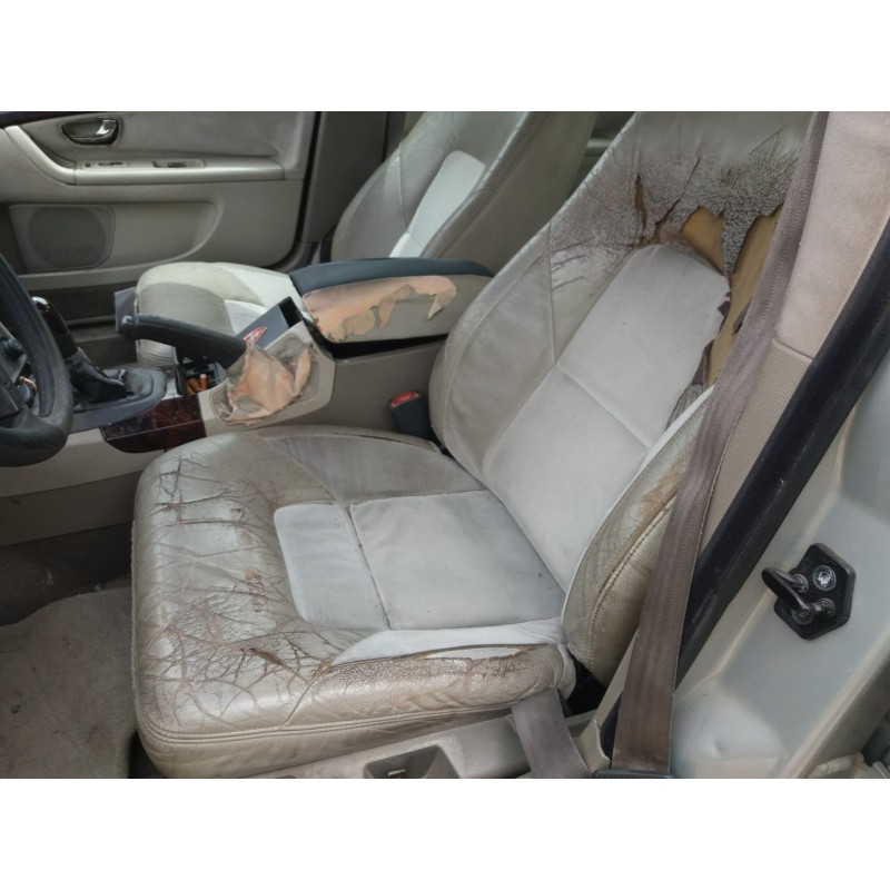 volvo s80 berlina del año 2001