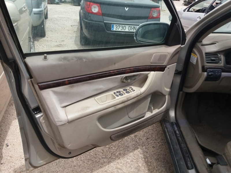 volvo s80 berlina del año 2001