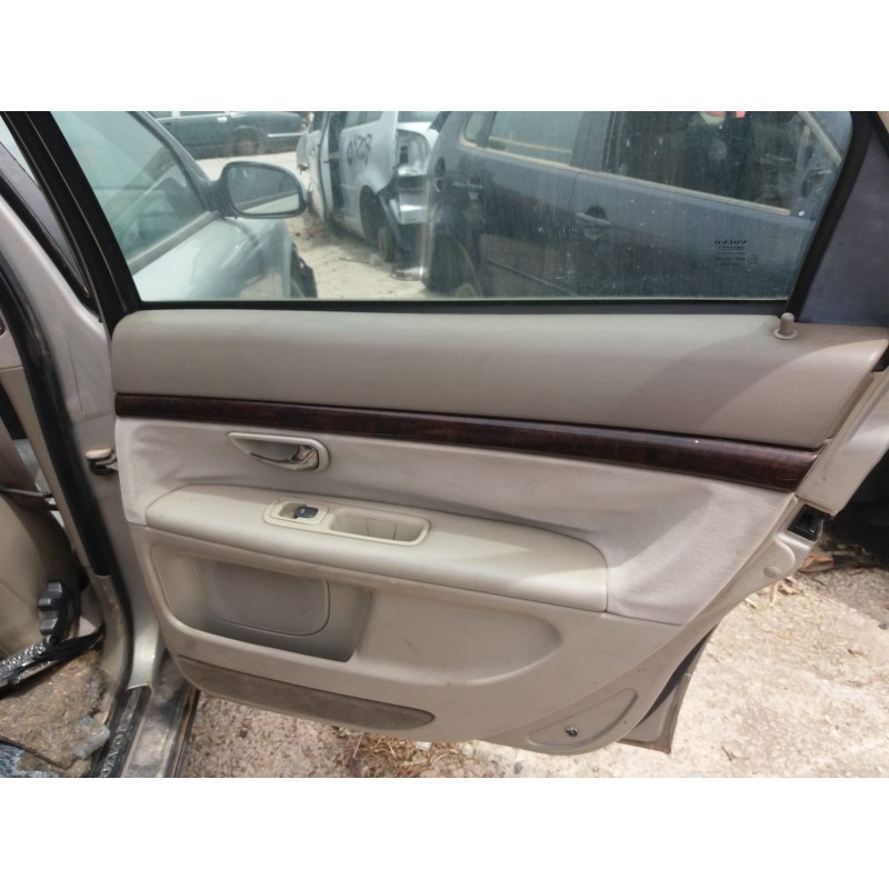 volvo s80 berlina del año 2001