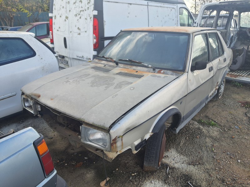 seat malaga del año 1985