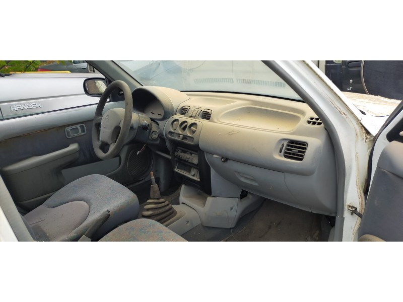 nissan micra (k11) del año 1998