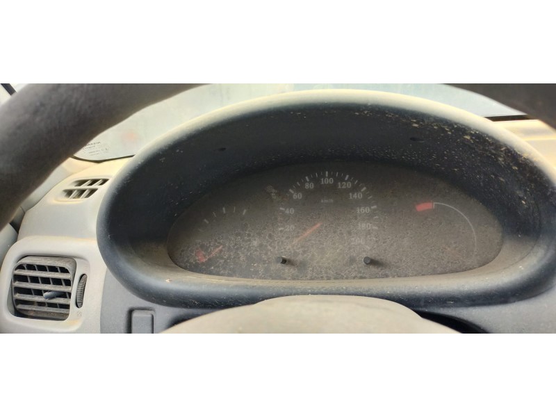 nissan micra (k11) del año 1998