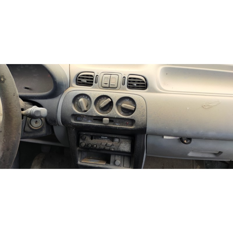 nissan micra (k11) del año 1998