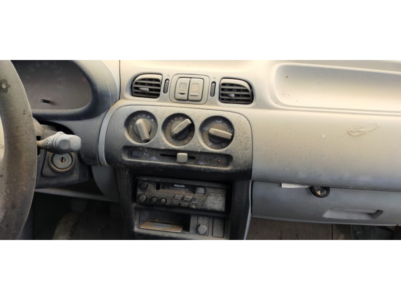 nissan micra (k11) del año 1998