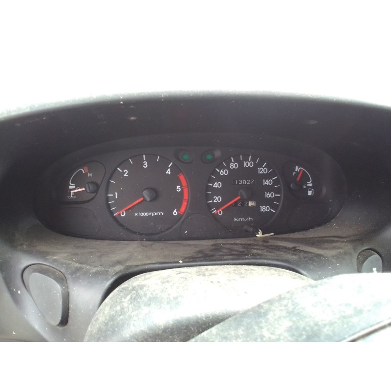 hyundai h-1 / starex autobús (a1) del año 2000