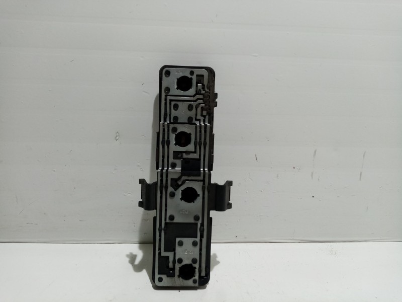 Recambio de portalamparas para citroën xsara picasso referencia OEM IAM 0  