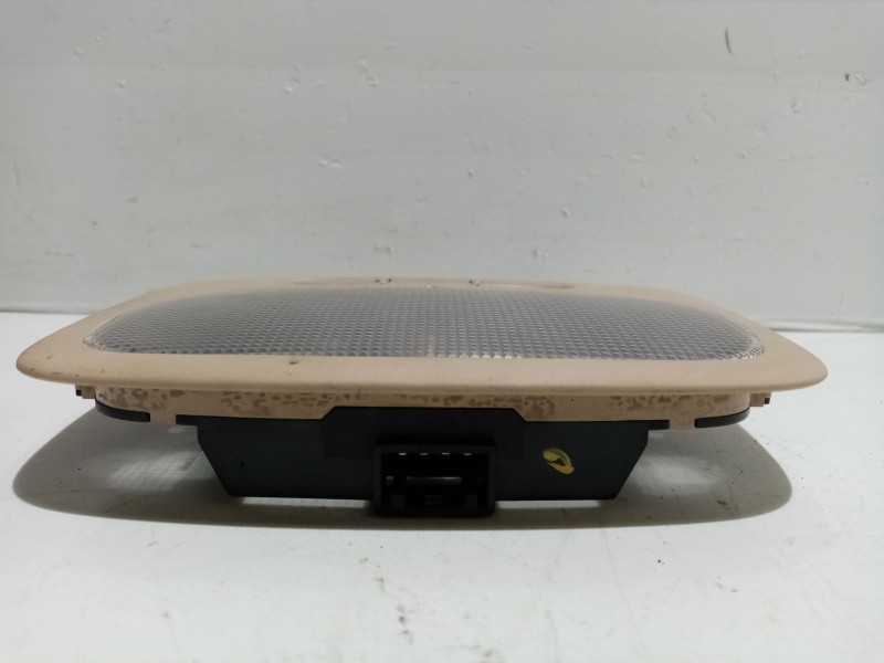 Recambio de luz interior para kia carnival referencia OEM IAM 92820-4D070 928204D070 