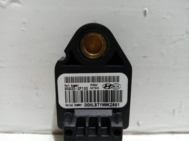 Recambio de sensor impacto para kia carnival referencia OEM IAM 95920-2F100 959202F100 TRW